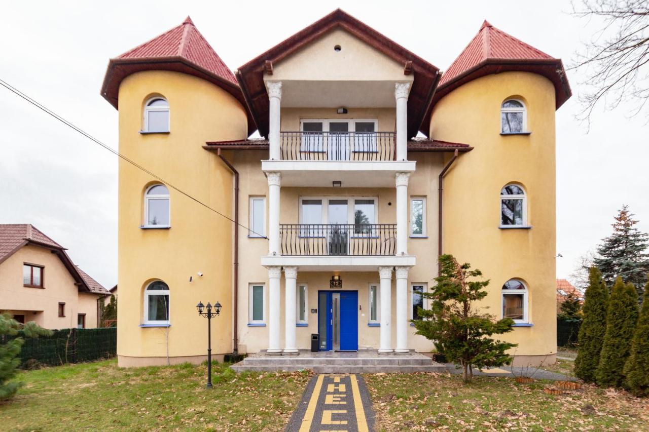 The Castle Suites & Apartment - Free Parking - (Adults Only) クラクフ エクステリア 写真