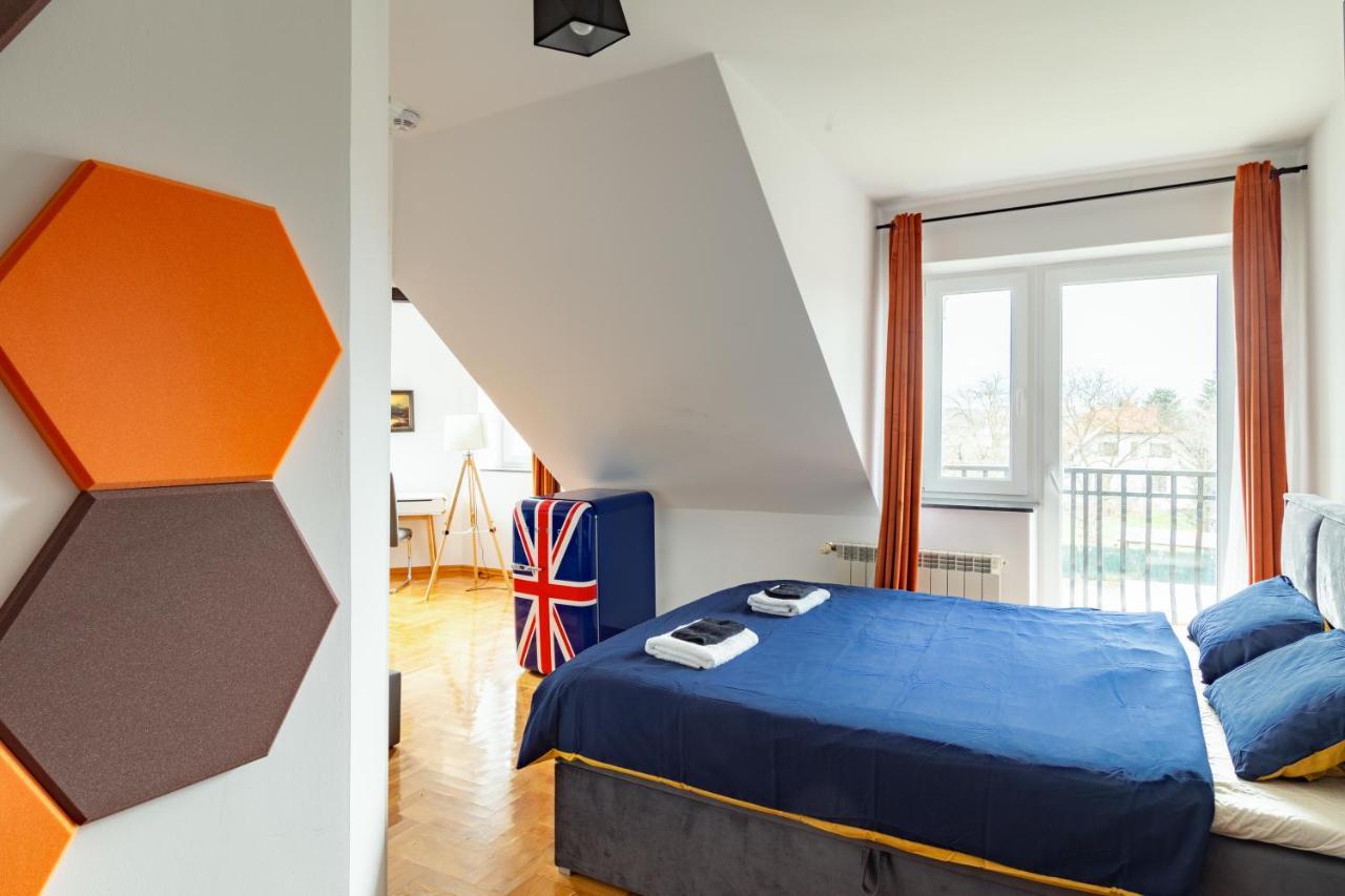 The Castle Suites & Apartment - Free Parking - (Adults Only) クラクフ エクステリア 写真