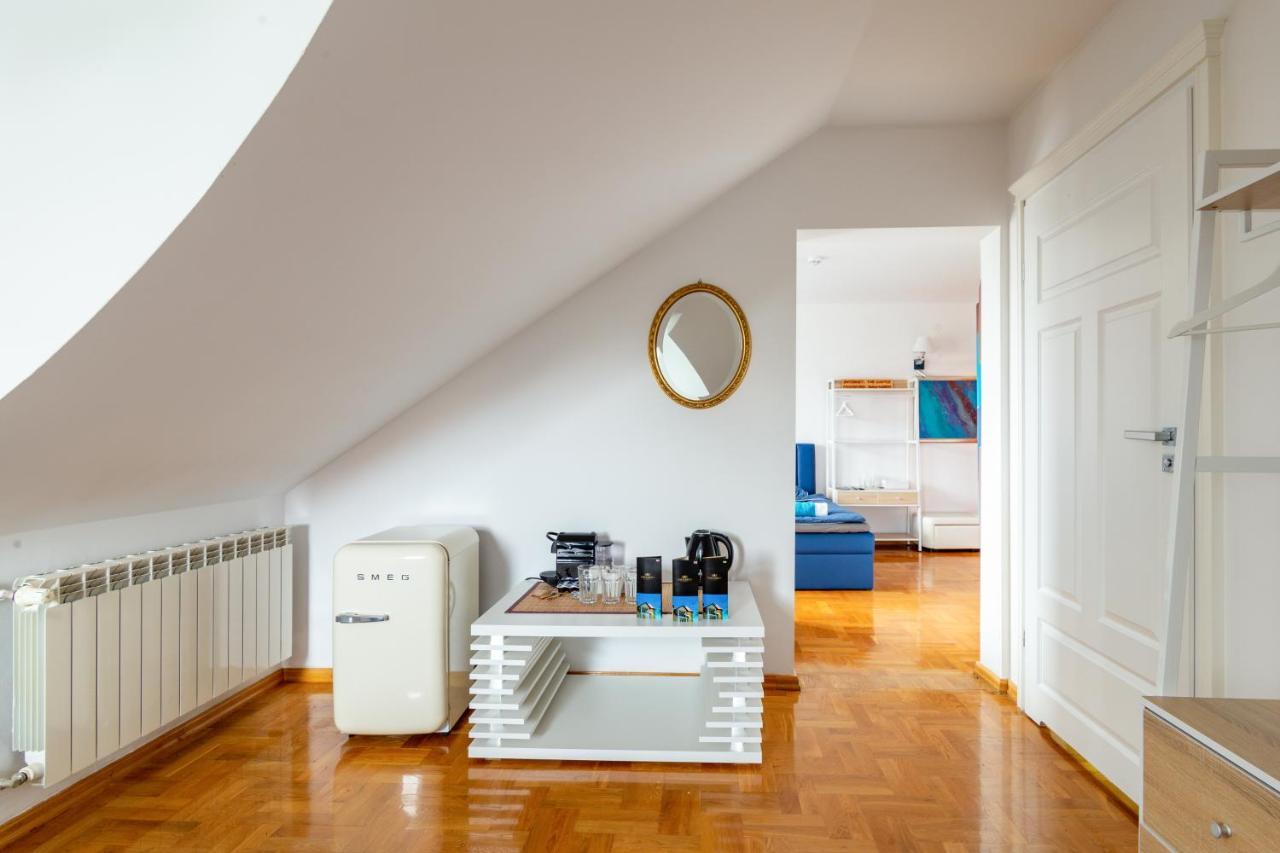 The Castle Suites & Apartment - Free Parking - (Adults Only) クラクフ エクステリア 写真